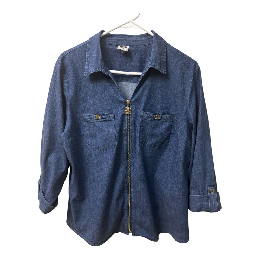 Anne Klein Blue Denim Shirt with Zipper Clousure in front 3/4 Sleeves Size PXL